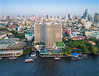 Royal Orchid Sheraton Hotel & Towers